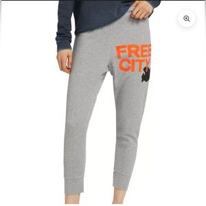 Free City Gray Sweatpants 3/4 Orange Logo Black Dove Small